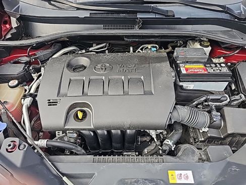 Used 2019 Toyota C-HR Limited image 12