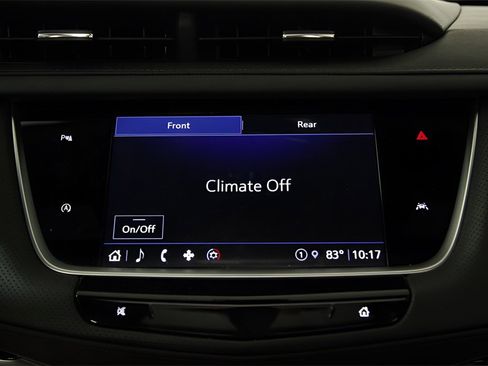 Used 2023 Cadillac XT6 Luxury w/ LPO, Floor Liner Package image 35