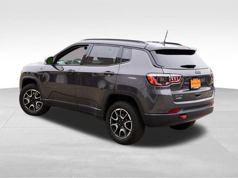 Certified 2024 Jeep Compass Trailhawk w/ Trailhawk Convenience Group image 9