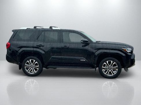 Certified 2025 Toyota 4Runner Limited AWD/4WD image 4