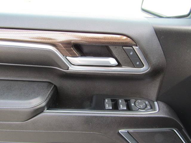 Used 2023 Chevrolet Silverado 1500 RST AWD/4WD image 22