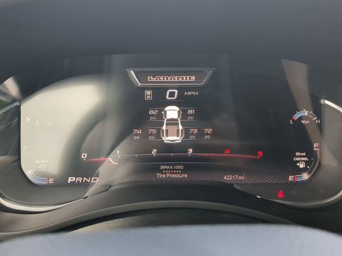 Used 2025 RAM 3500 Laramie image 25