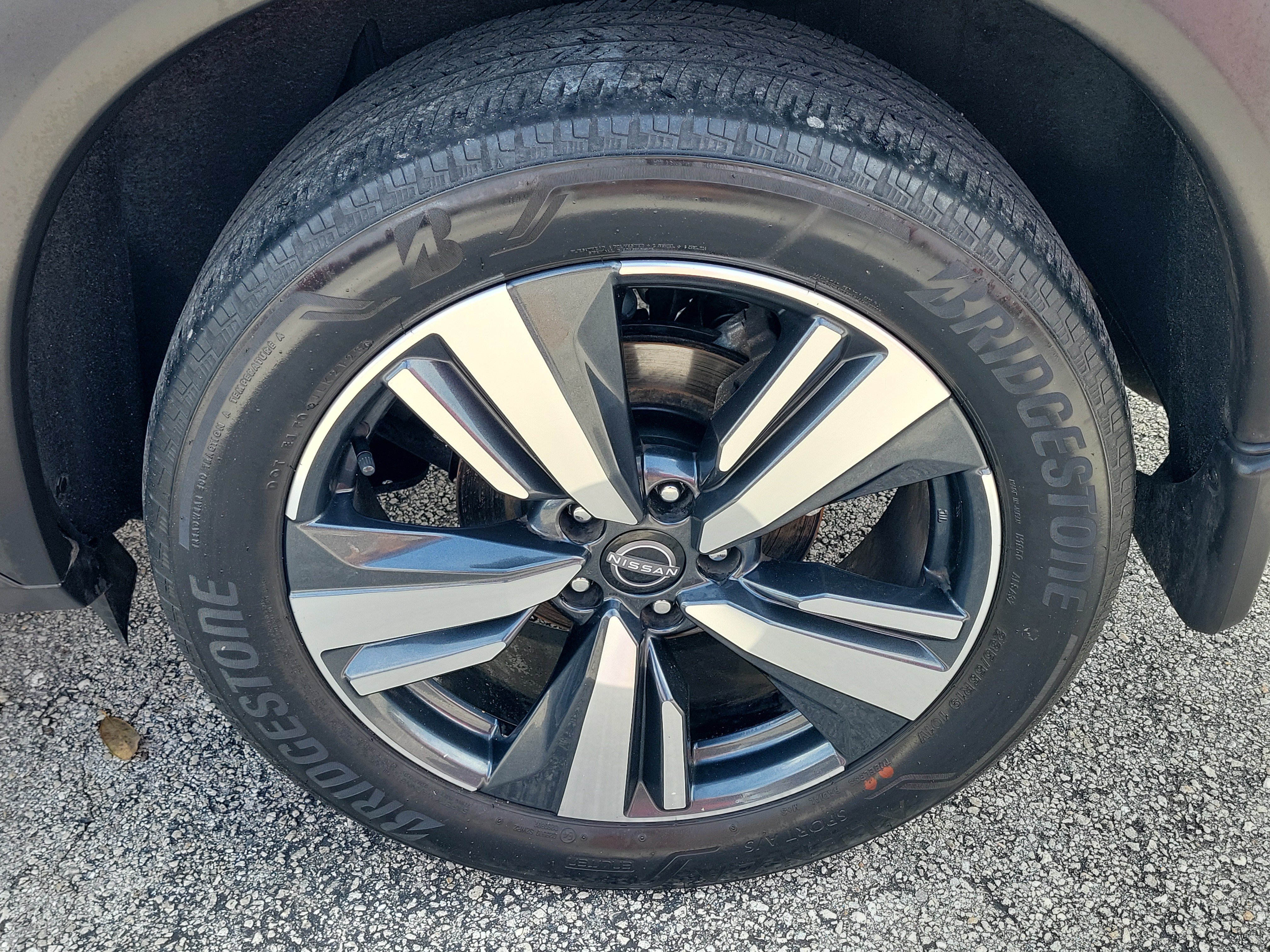 Certified 2023 Nissan Rogue SL FWD image 10