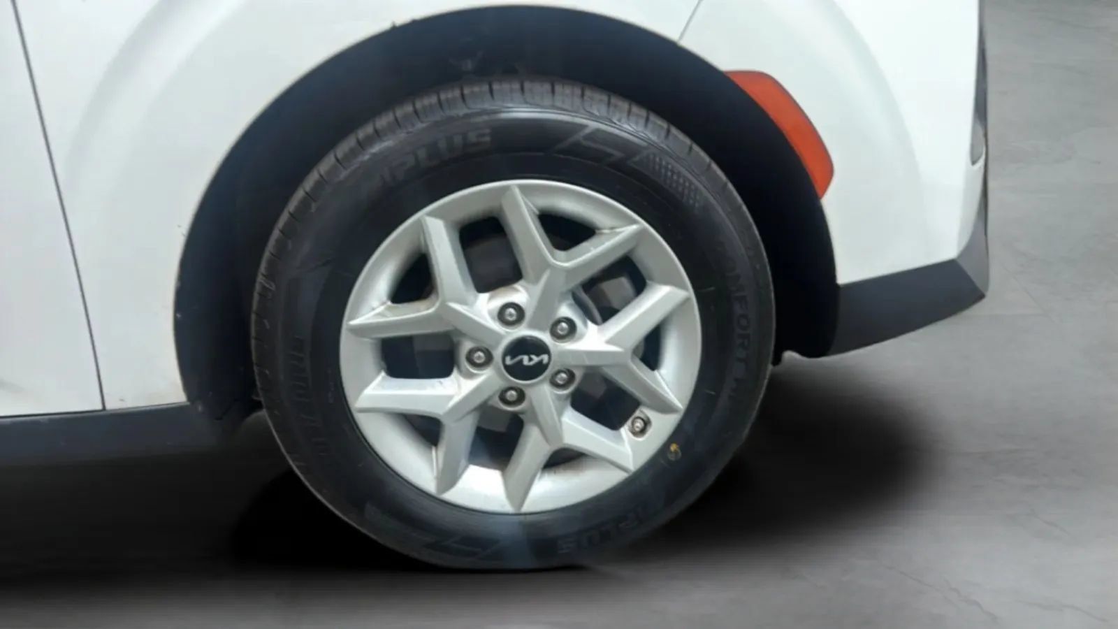Used 2022 Kia Soul LX w/ Technology Package FWD image 24