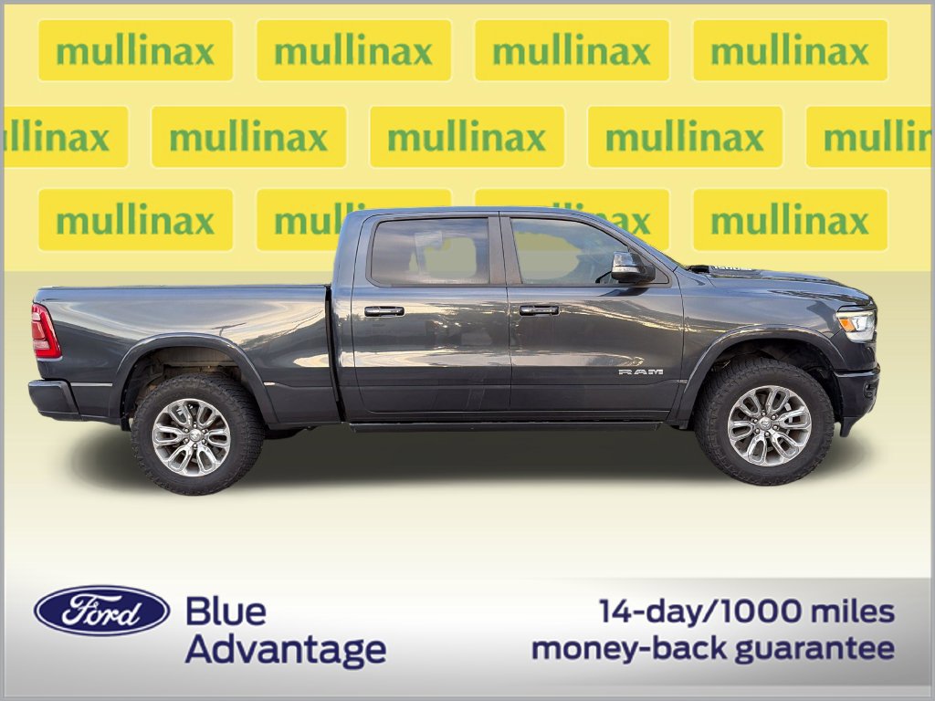 Used 2019 RAM 1500 Laramie AWD/4WD image 2