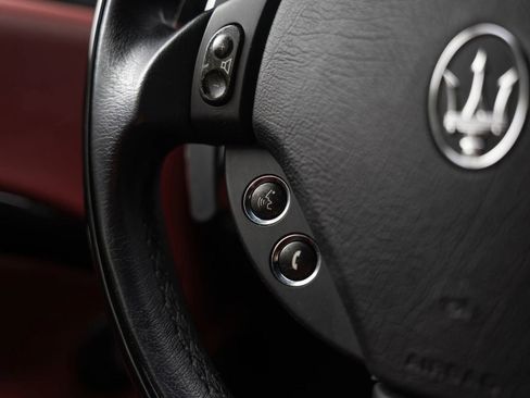 Used 2009 Maserati GranTurismo S RWD image 43