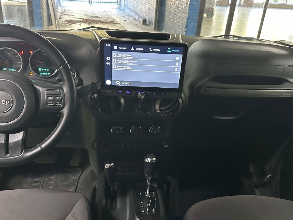 Used 2018 Jeep Wrangler Unlimited Sport S AWD/4WD image 21