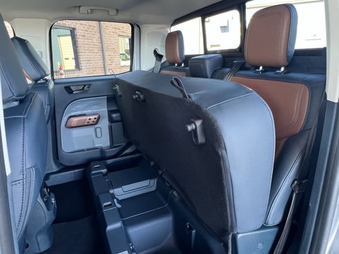 Used 2024 Ford Maverick Lariat image 25