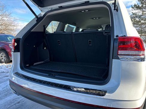 New 2026 Volkswagen Atlas SE image 16