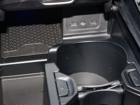 New 2026 Mercedes-Benz C 300 Sedan image 27