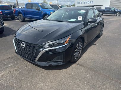Used 2025 Nissan Altima 2.5 SV