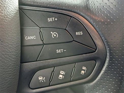 Used 2022 Dodge Durango GT image 17