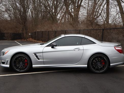 Used 2013 Mercedes-Benz SL 63 AMG image 4