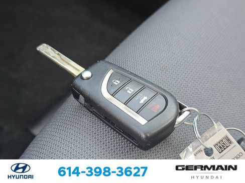 Used 2023 Toyota Corolla LE FWD image 34