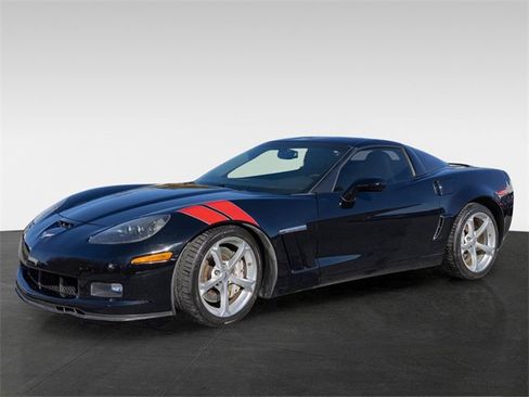 Used 2010 Chevrolet Corvette Grand Sport w/ Preferred Equipment Group image 3