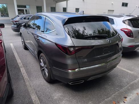 Used 2025 Acura MDX w/ Technology Package FWD image 4