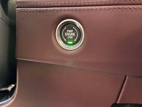 Used 2026 Cadillac Escalade Luxury w/ LPO, Floor Liner Package AWD/4WD image 26