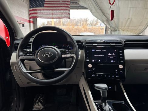 Used 2024 Hyundai Tucson SEL image 16