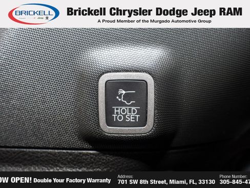 New 2025 Jeep Grand Cherokee Laredo image 10