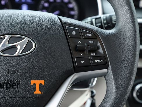 Used 2021 Hyundai Tucson SE FWD image 22