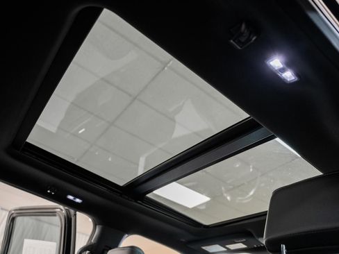 Certified 2023 Ford F150 Lariat w/ Equipment Group 502A High image 44