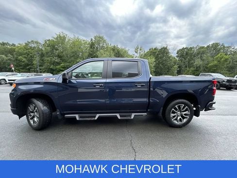 Used 2022 Chevrolet Silverado 1500 RST w/ Z71 Off-Road Package AWD/4WD image 10