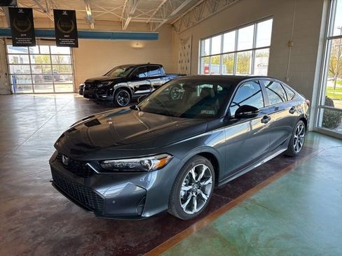 Used 2026 Honda Civic Sport Touring image 3