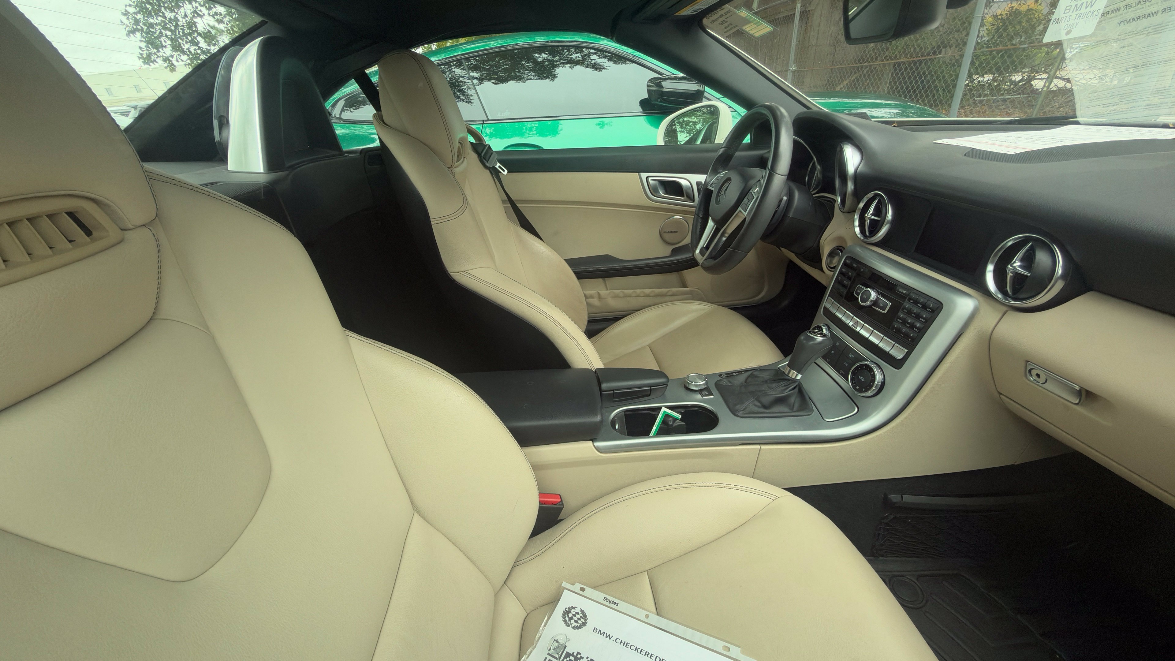 Used 2013 Mercedes-Benz SLK 250 image 6