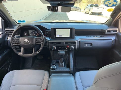Used 2025 Toyota Tacoma SR5 image 13