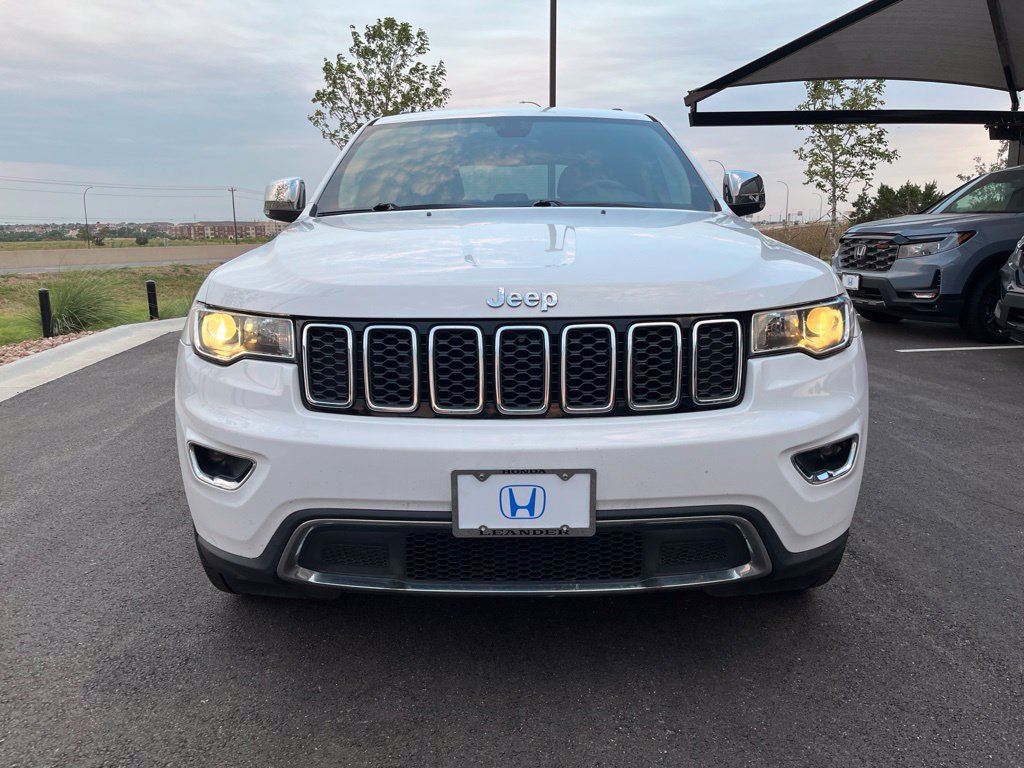 Used 2017 Jeep Grand Cherokee Limited RWD image 2