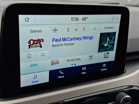 Certified 2020 Ford Escape SE image 18