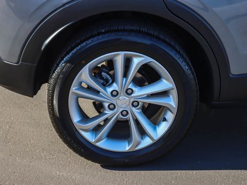 Used 2022 Buick Encore GX Preferred w/ Cold Weather Comfort Package image 9