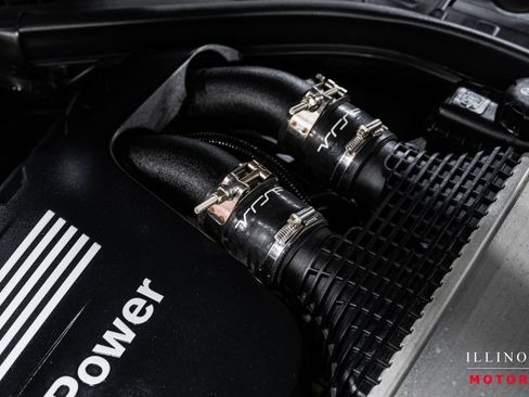 Used 2016 BMW M4 Convertible image 40