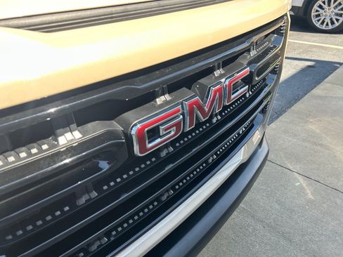 Certified 2022 GMC Canyon Elevation w/ Trailering Package image 47