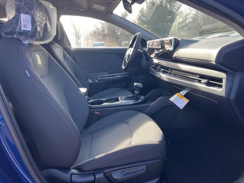 New 2025 Kia K4 LXS image 14