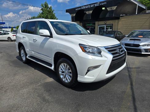 Used 2015 Lexus GX 460 w/ Premium Package image 1