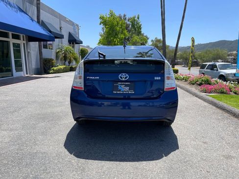 Used 2010 Toyota Prius Three image 6