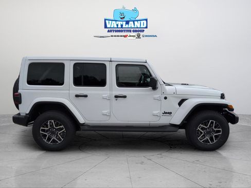 New 2026 Jeep Wrangler Sahara image 5