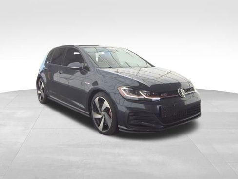 Used 2019 Volkswagen GTI SE FWD image 3