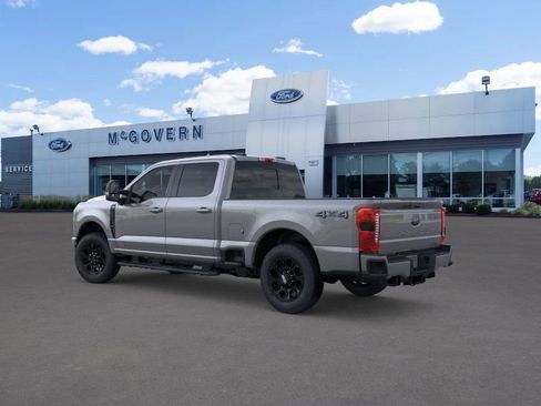 New 2026 Ford F250 Lariat w/ Black Appearance Package image 5