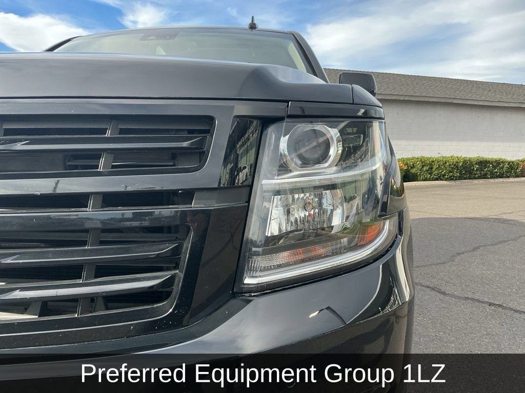 Used 2018 Chevrolet Tahoe Premier w/ RST Edition AWD/4WD image 3