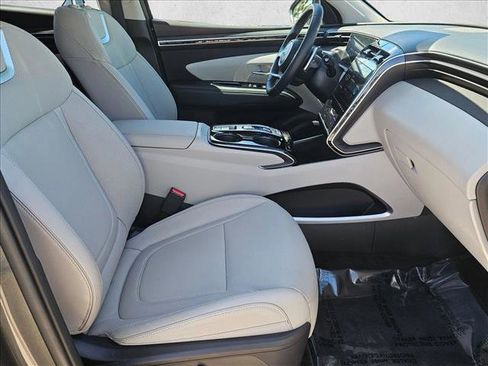 Used 2024 Hyundai Tucson Limited image 22