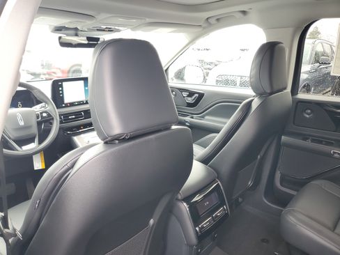 New 2026 Lincoln Aviator Reserve w/ Jet Appearance Package image 24