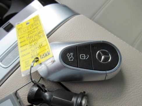 Used 2023 Mercedes-Benz GLC 300 image 27