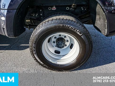 Used 2025 Ford F350 XLT image 17