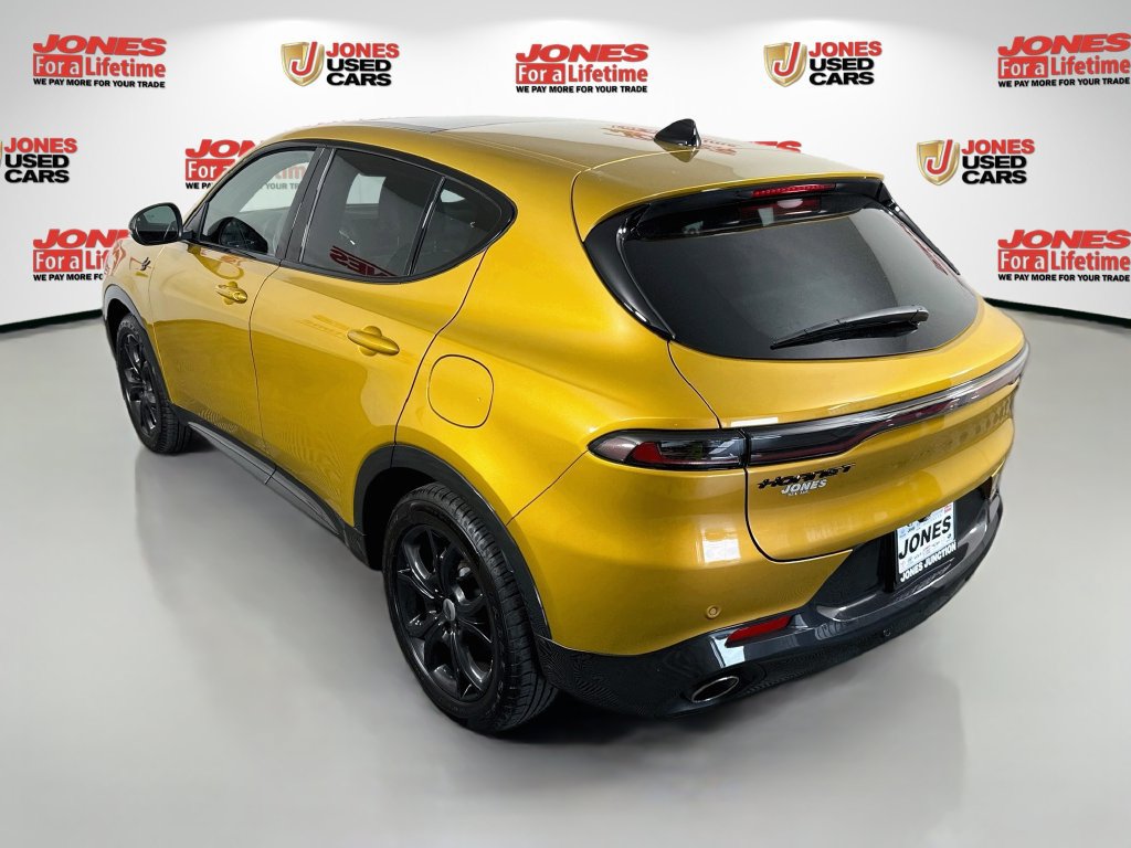 Used 2024 Dodge Hornet R/T Plus w/ R/T Blacktop Package AWD/4WD image 2