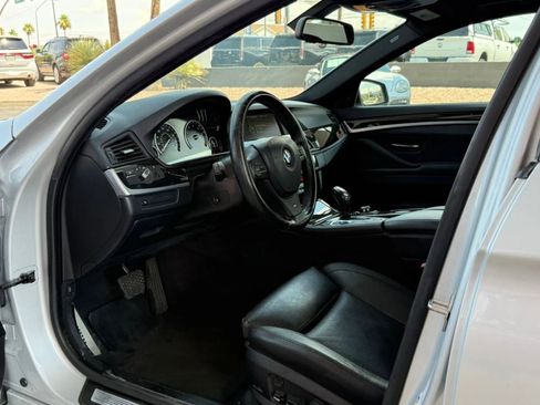 Used 2013 BMW 550i Sedan image 38