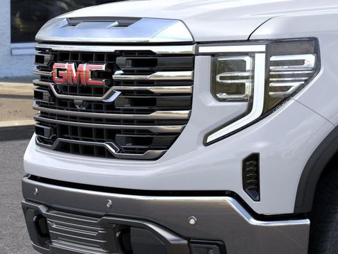 New 2026 GMC Sierra 1500 SLT w/ SLT Premium Plus Package AWD/4WD image 13
