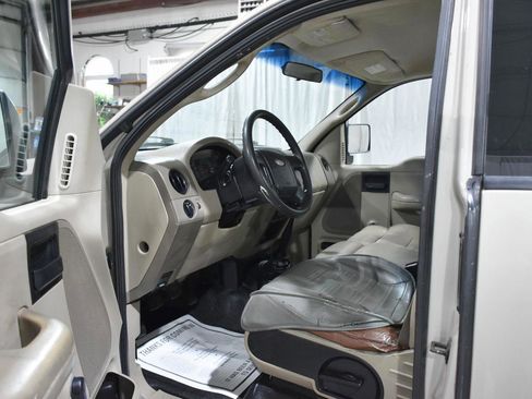 Used 2007 Ford F150 STX RWD image 10