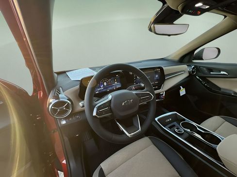 New 2026 Chevrolet Equinox ACTIV w/ Convenience Package III image 10